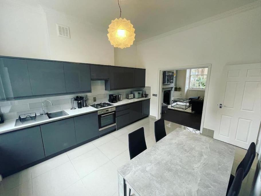 Luxury 2 Bed Flat In Inslington Daire Londra Dış mekan fotoğraf